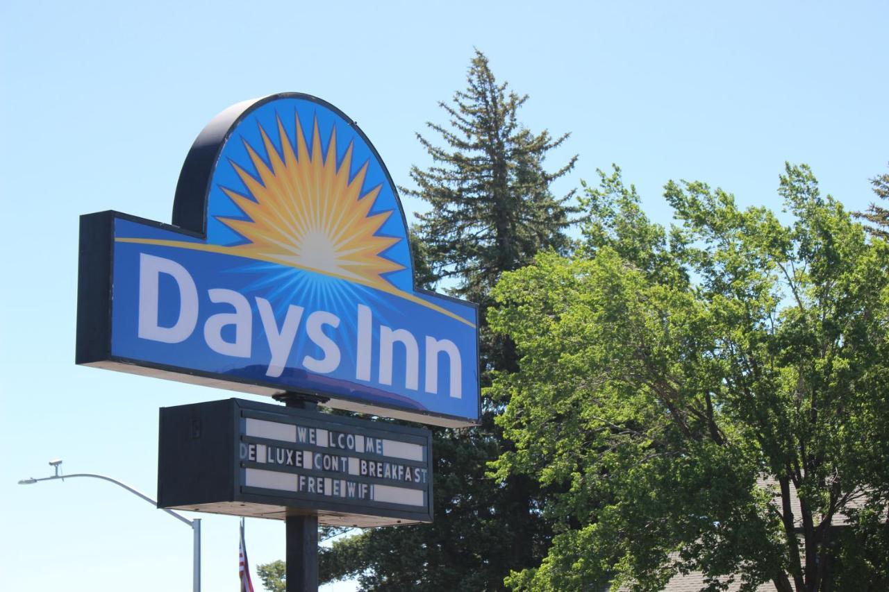Days Inn By Wyndham Flagstaff Near Downtown/Nau On Route 66 Exterior photo